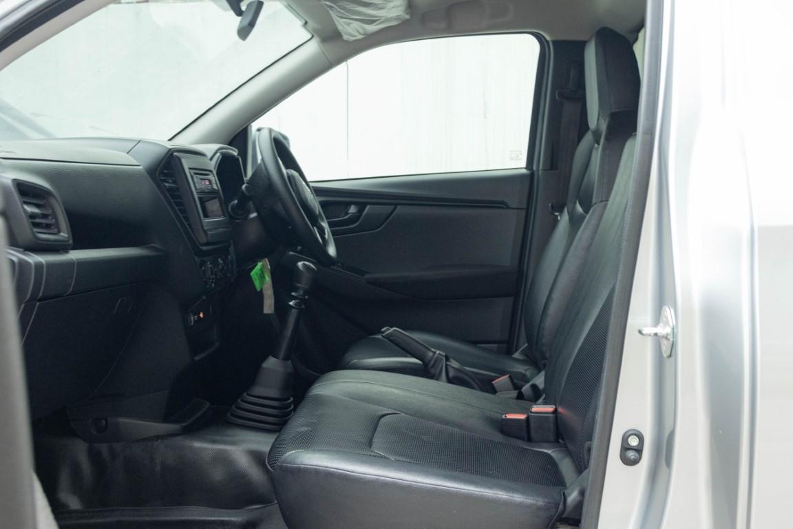 Isuzu Dmax Spark 3.0S M/T 2023 *LK0536*